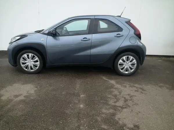 AYGO X